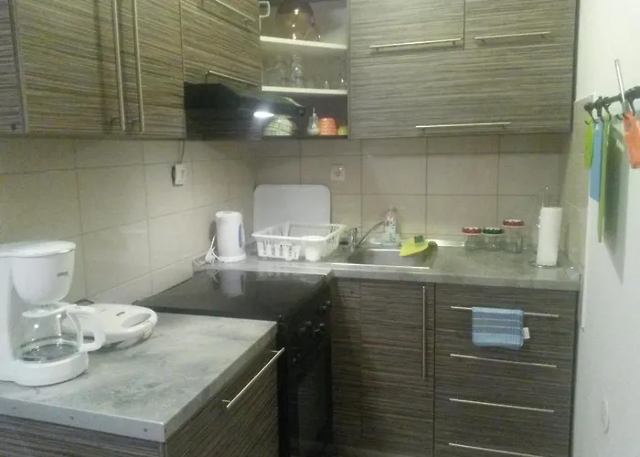 Apartament 4693-1 For Max. 6 Pers. In Malinska