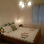 4693-1 For Max. 6 Pers. In Apartment *