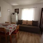 4693-1 For Max. 6 Pers. In Apartment *